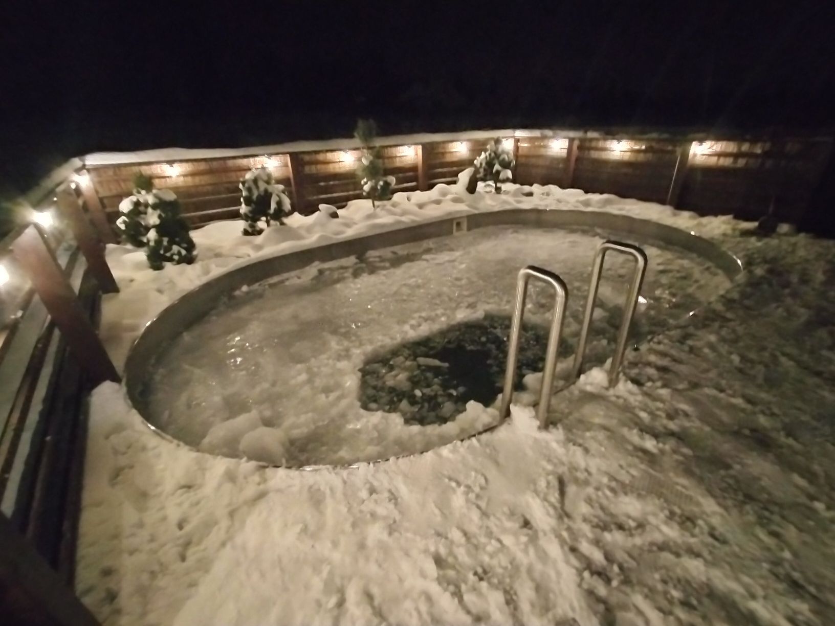 Domek basen wakacje wczasy imprezy jacuzzi balia saun spa panienskie
