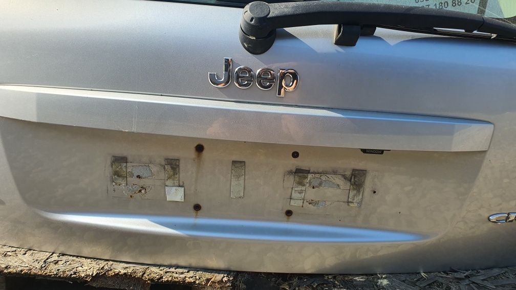 Кришка багажника jeep grand cherokee 2005-2010 сіра