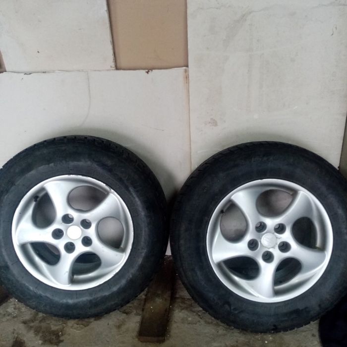 215 70 16 Комплект диски + шини зима