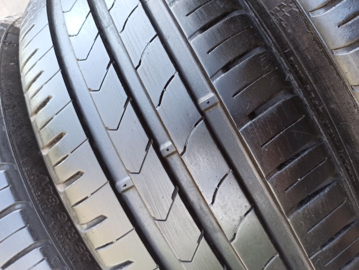 Летняя резина 195/45 R16 Kumho Ecsta