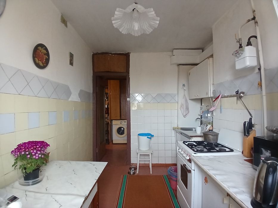 Продаю 3к/к Сортировка( Новозаводская 4)