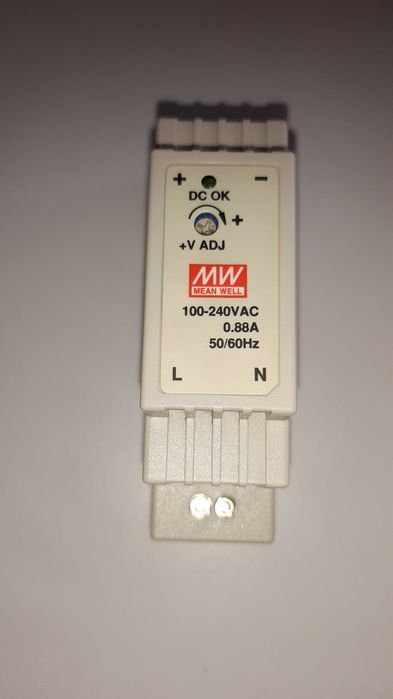 Fonte DIN DC 12 e 24V