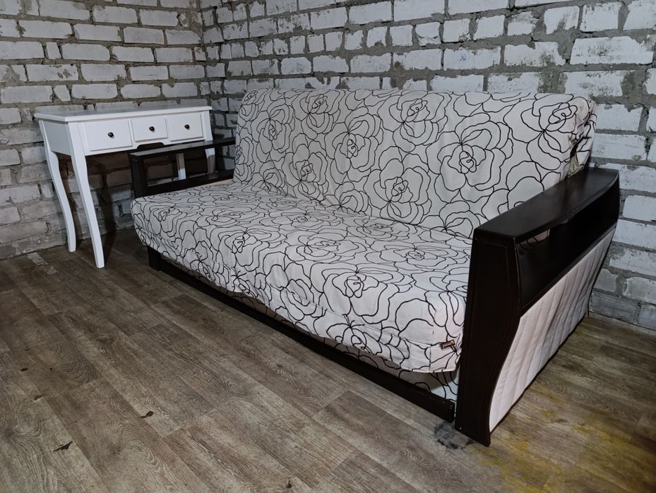 Продам диван аккордеон