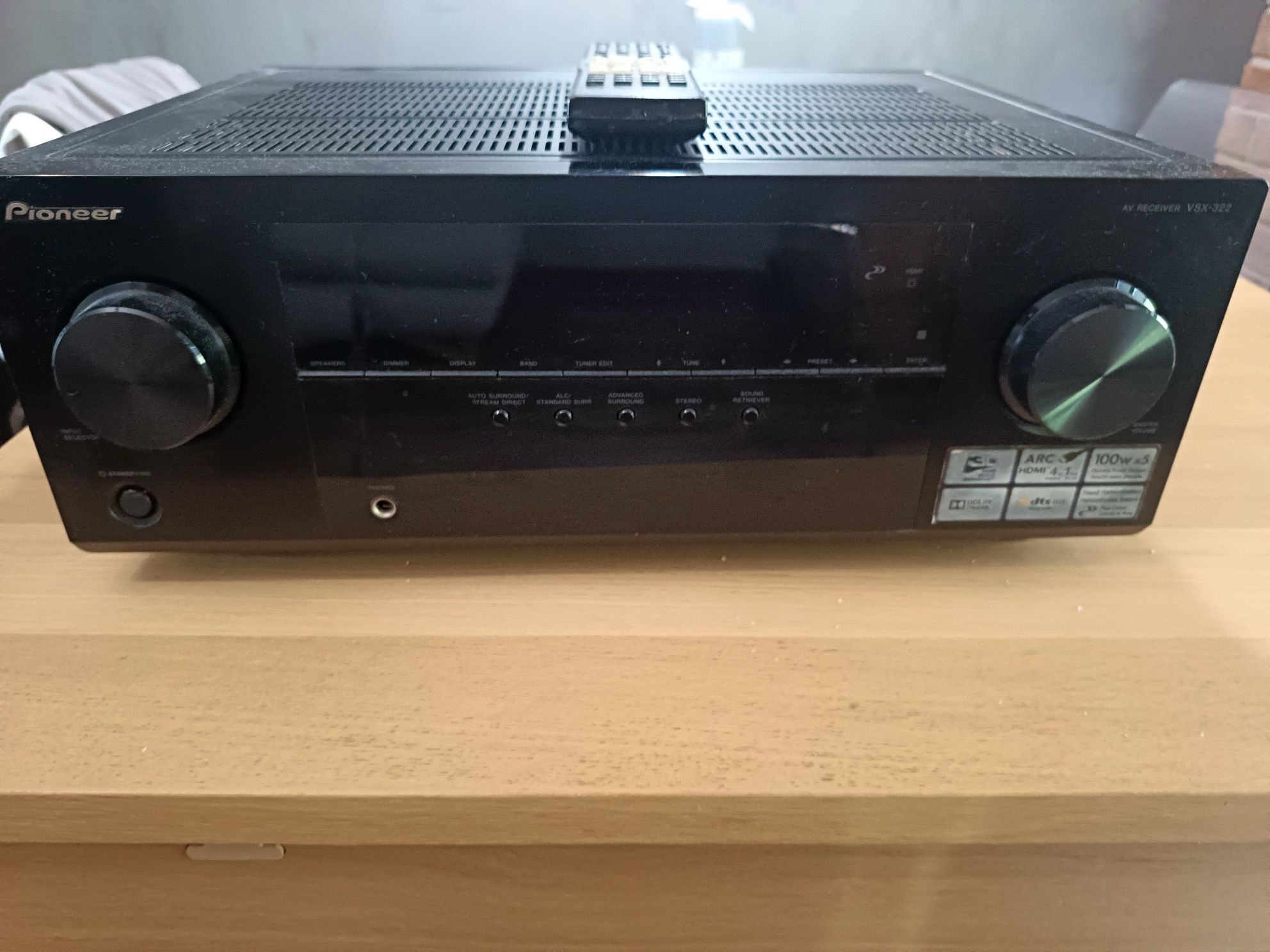 Amplituner Pioneer VSX 322