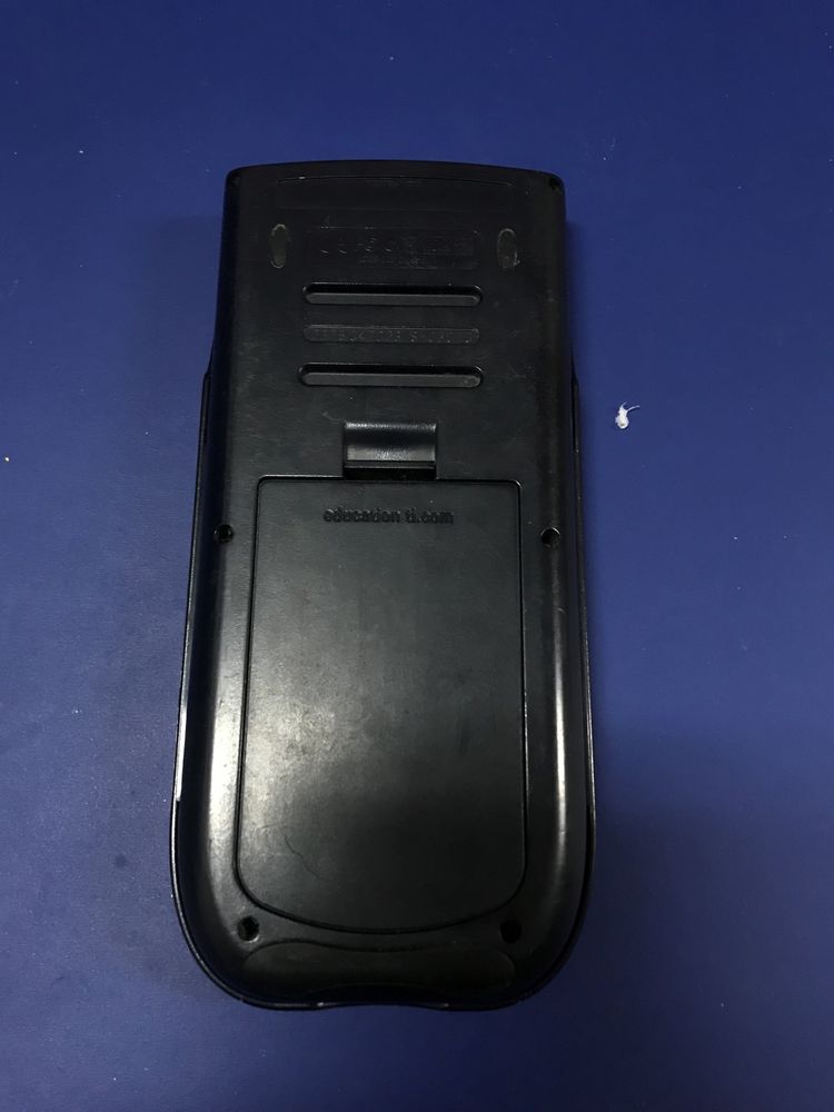 Calculadora Gráfica Texas TI-84 PLUS