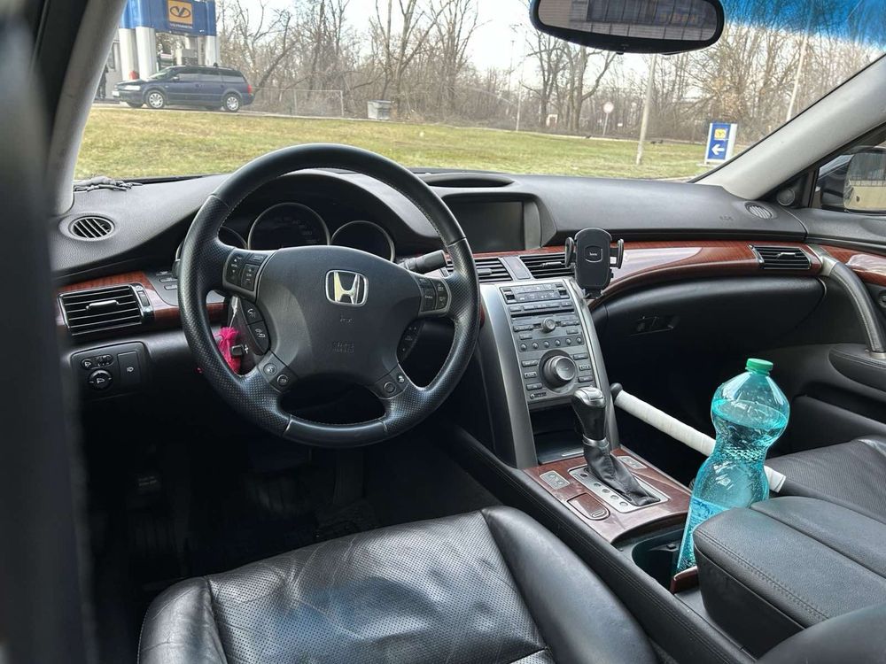 Продам Honda Legend 2008