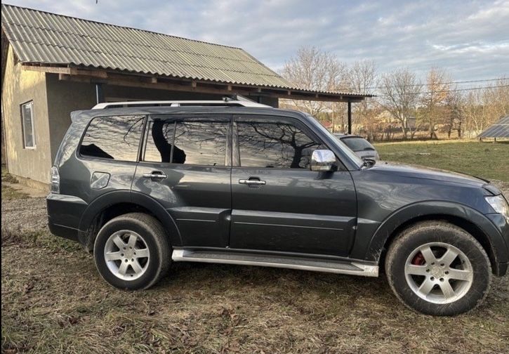 Mitsubishi pajero wagon 3.0GAS 2007