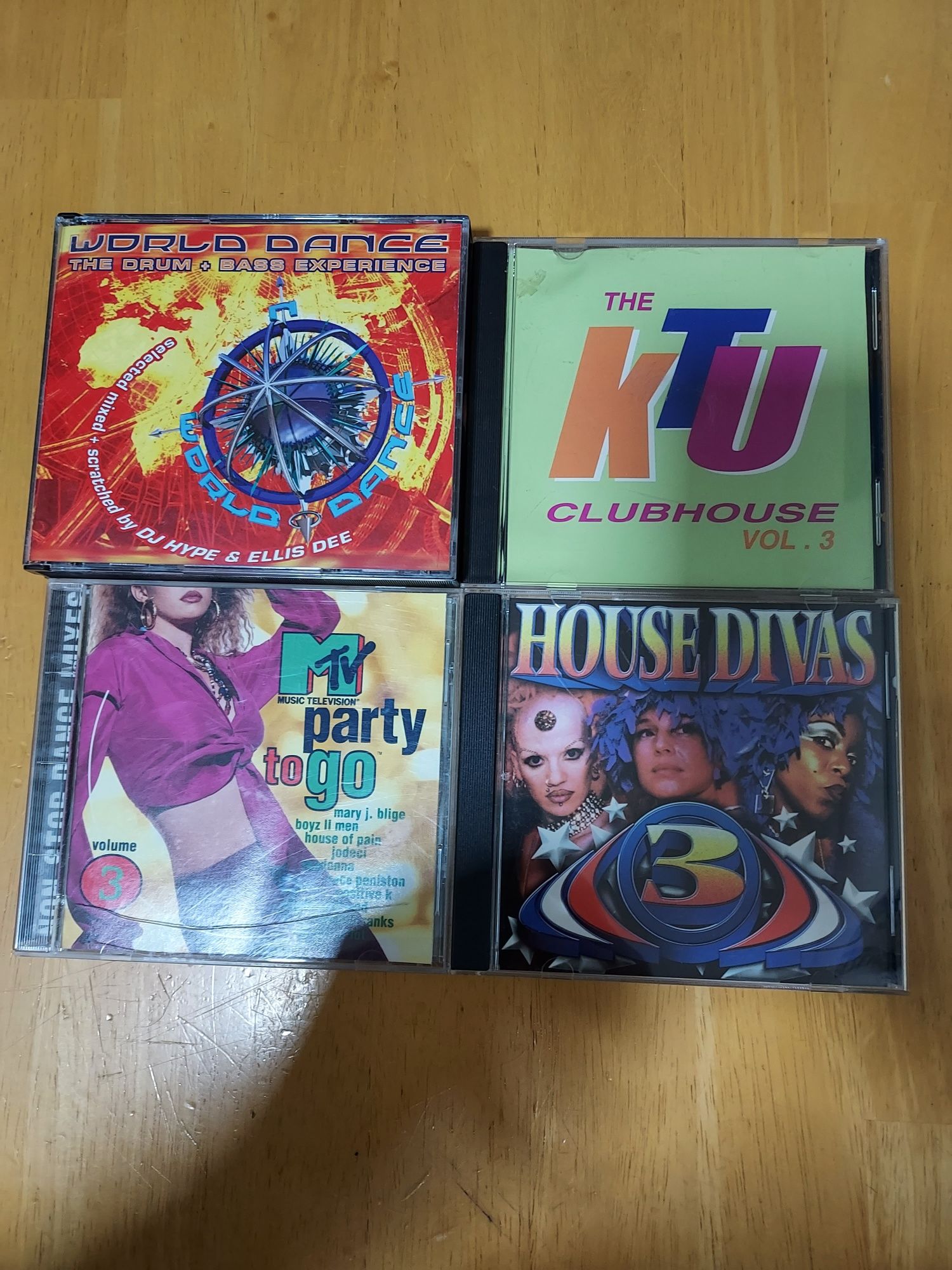 Vendo vários cds