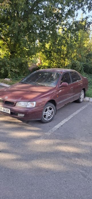 Продам Тайота Каріна Е 1997