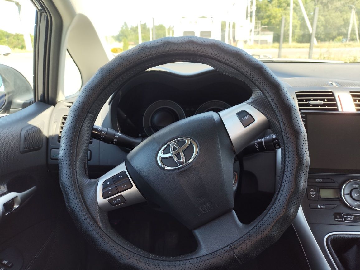Toyota auris diesel