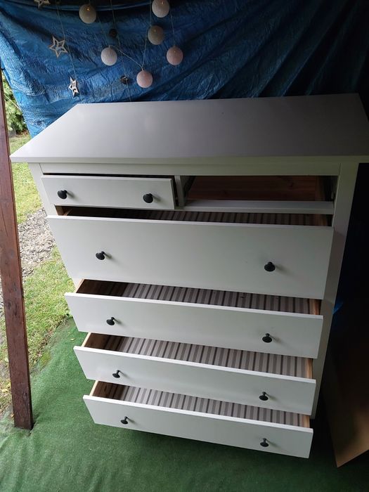 Sprzedam komodę Ikea 108 x 50 wysokość 130 cm