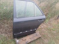 Drzwi Mercedes 124 lewy tył