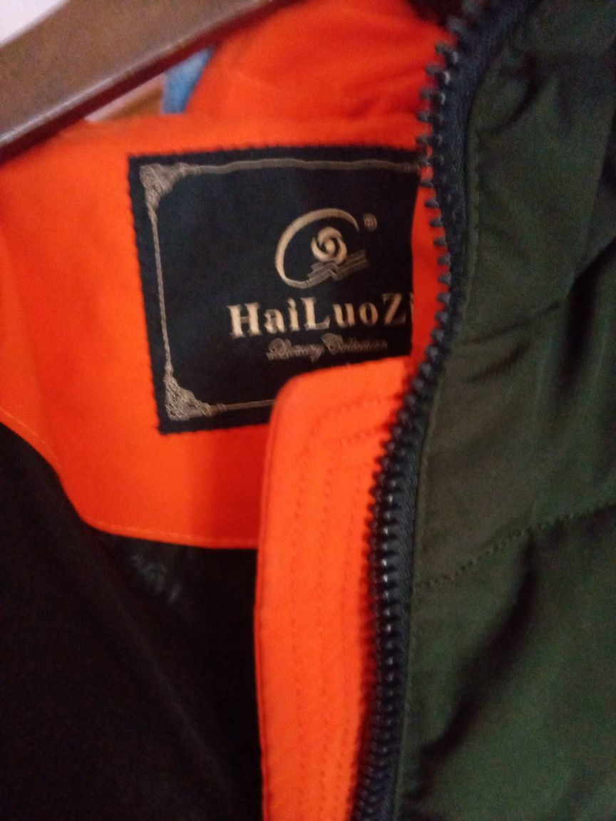 Зимняя женская куртка HaiLuoZi