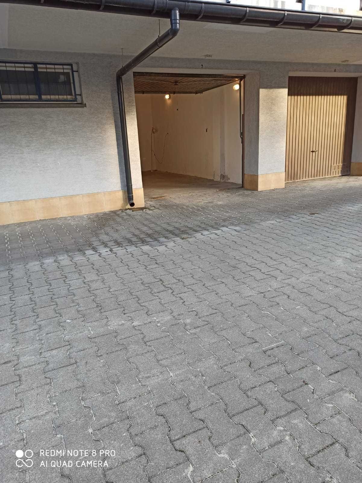 Garaż z wnęką na auto +motor/quad