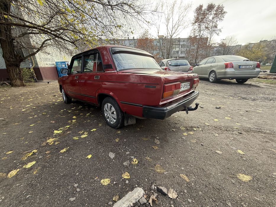 Продам Ваз 2107 со страховкой