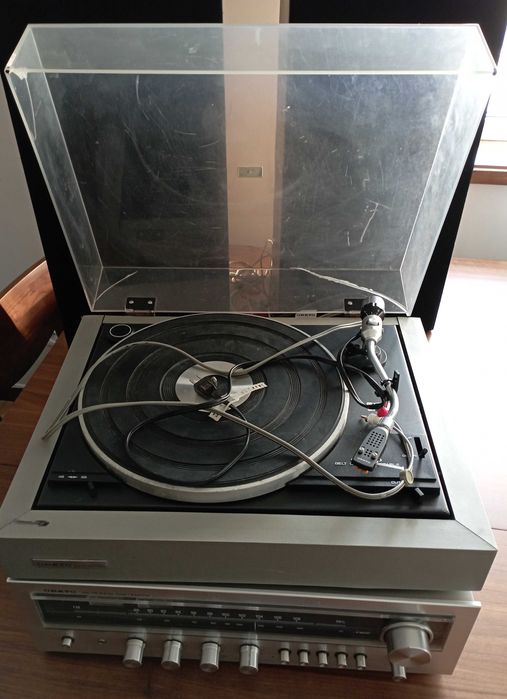 Gira-discos Onkyo