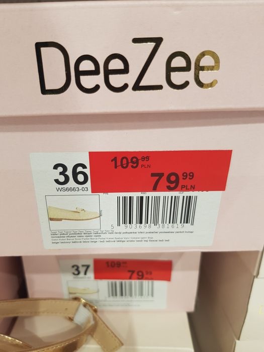 Buty espadryle czołenka jasne z klamrą modne półbuty