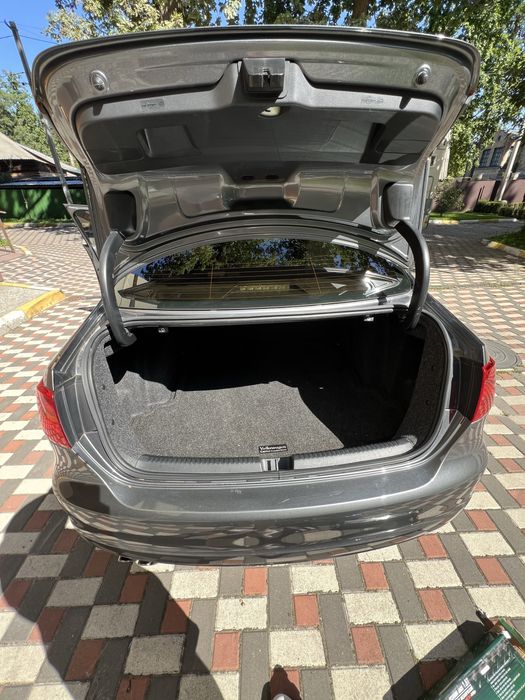 Продам Volkswagen jetta 6 2014