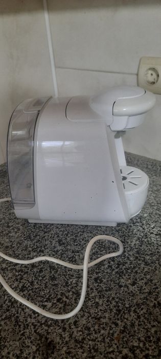 Продам капсульную кофеварку