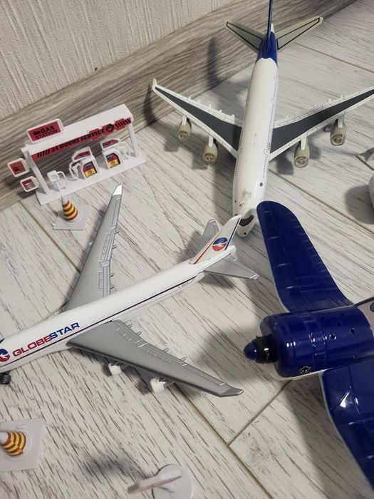 Набор самолетов(аэропорт)