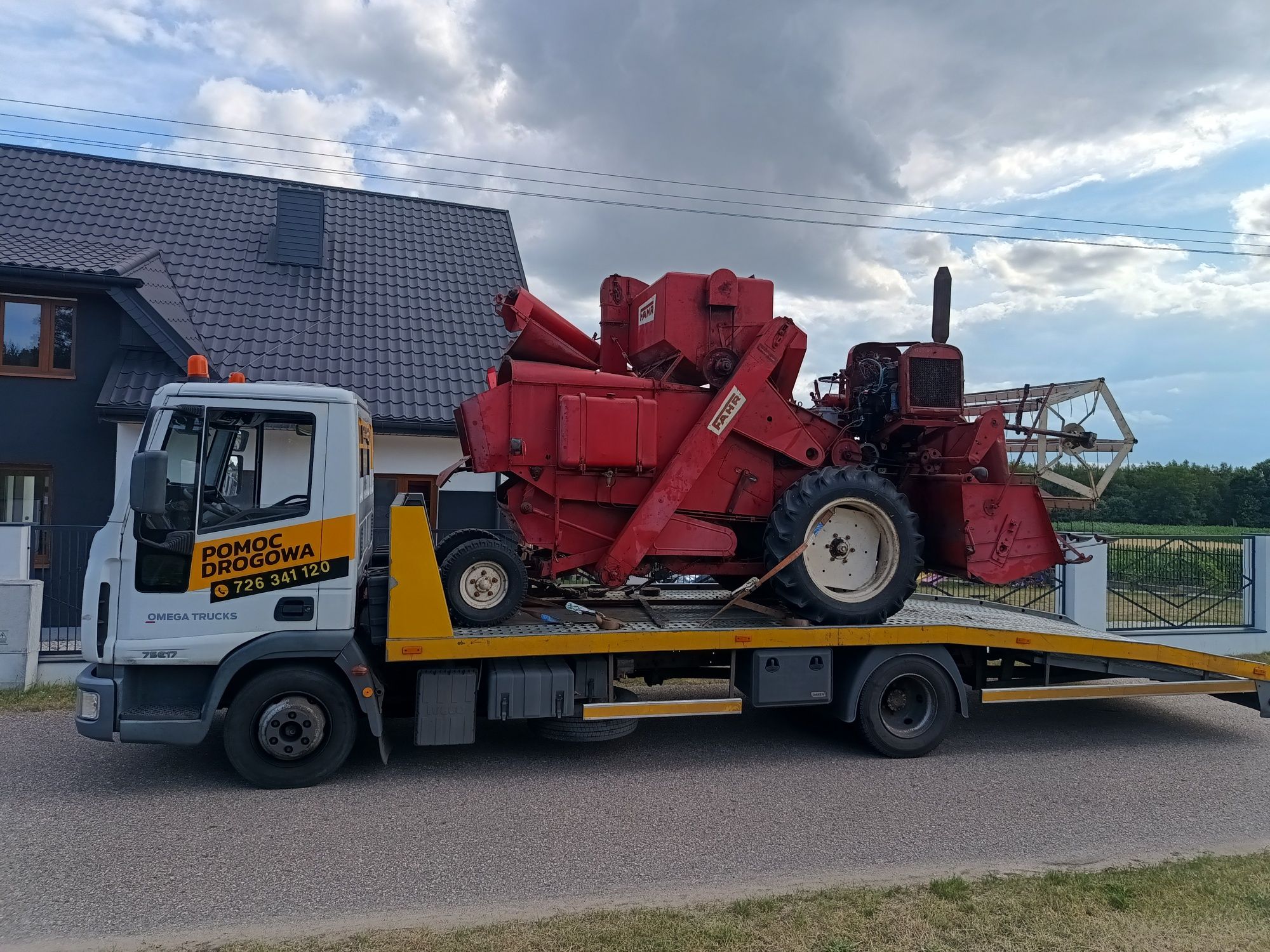 Laweta Transport  Maszyn Rolniczych i budowlanych