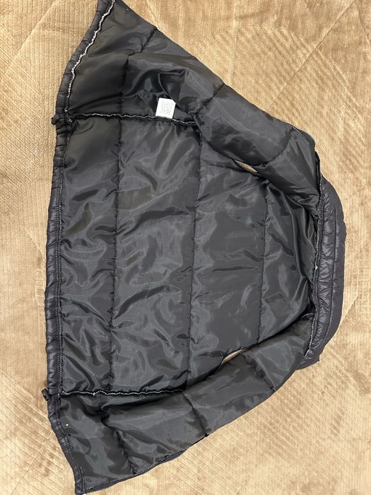 Colete preto sem bolcos