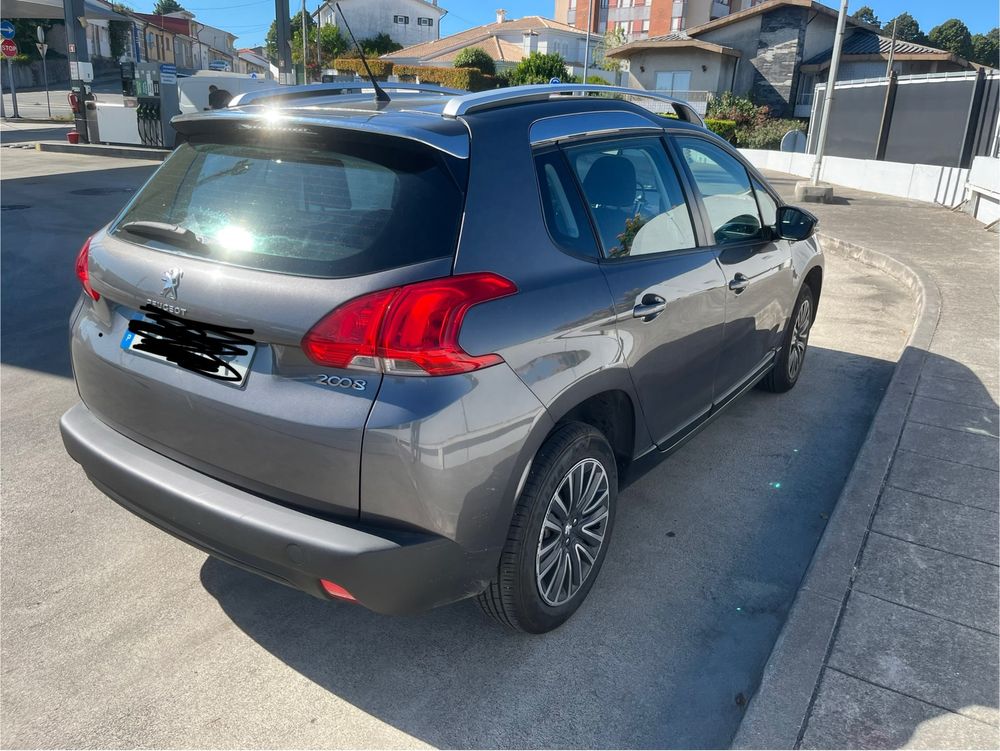 Peugeot 2008 1.2 PureTech Active – 7 750,00€