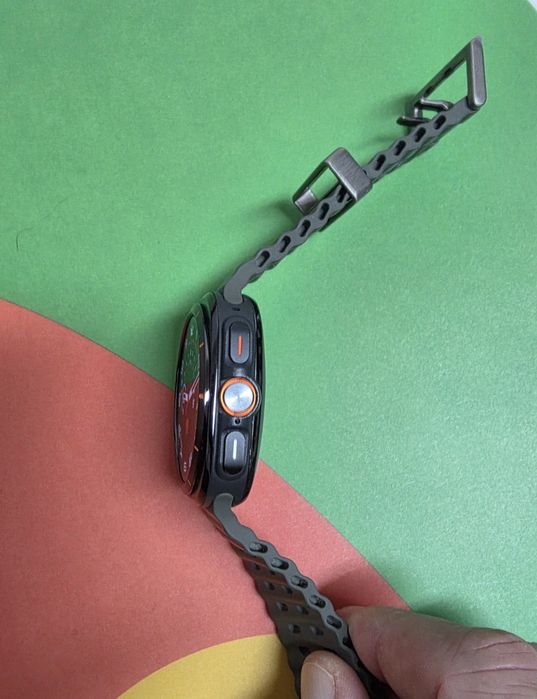 Samsung Galaxy Watch Ultra 1