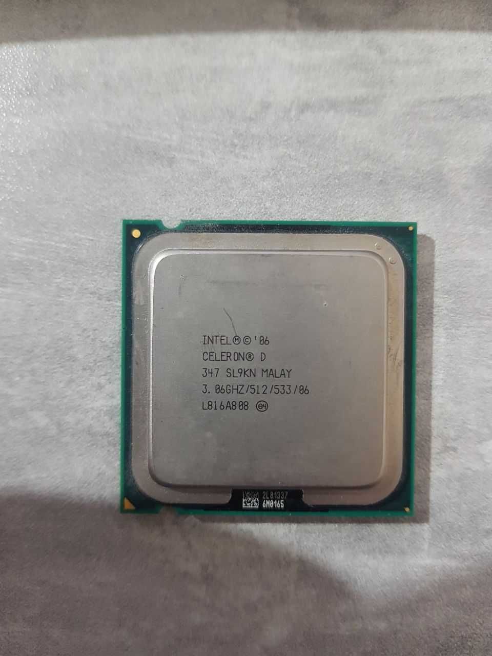 Процессор Intel Celeron D 3,06 GHZ / 512 / 533 / 06 (L816A808)