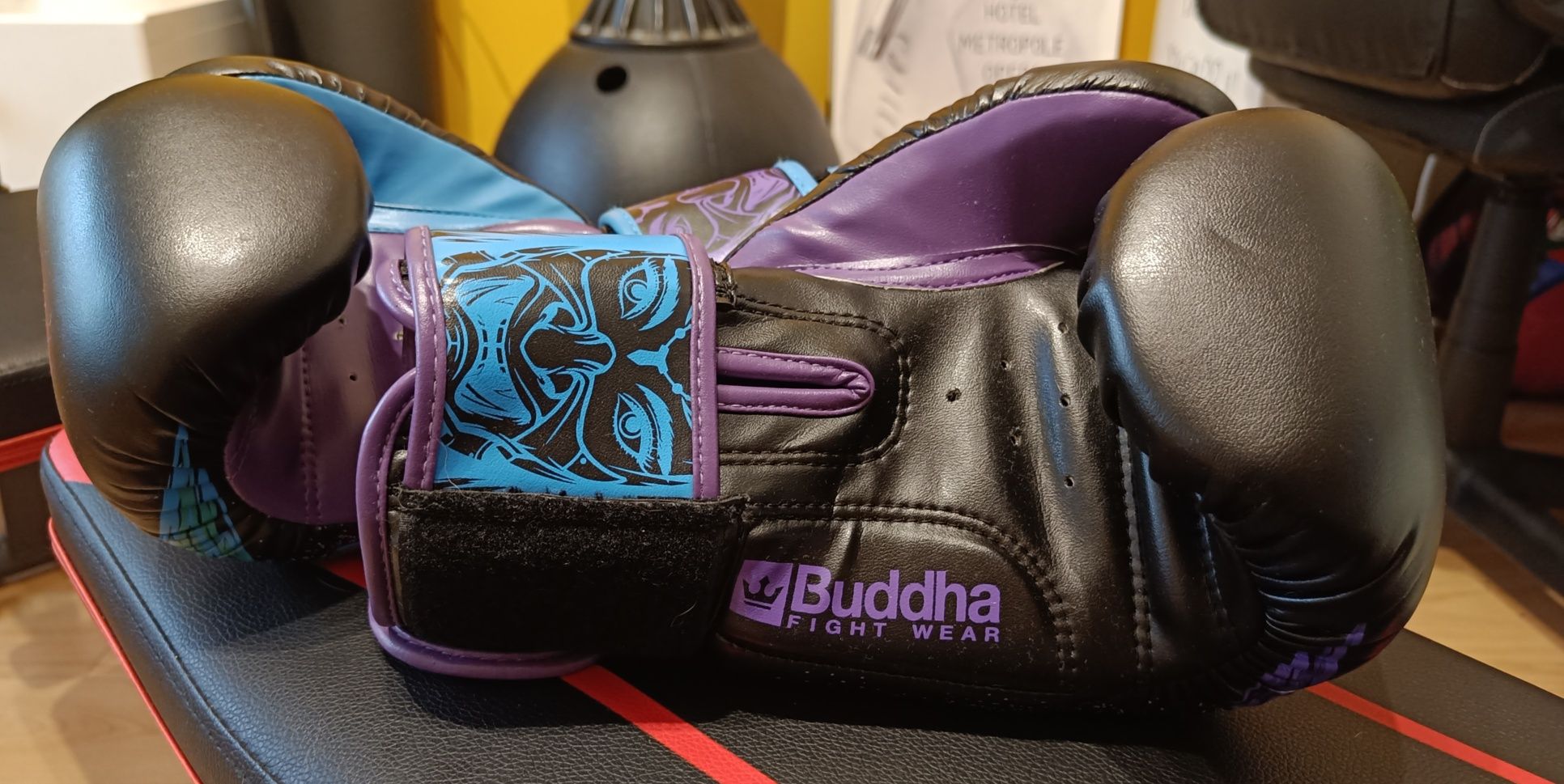 BUDDHA FIGHT WEAR - Luvas de boxe Fantasy Luzbel