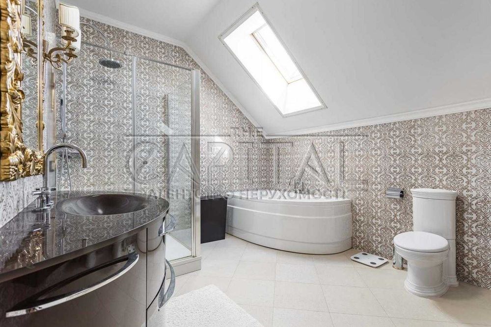 оренда елітного будинку Іванковичи