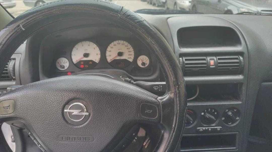 opel astra 1.4 sport