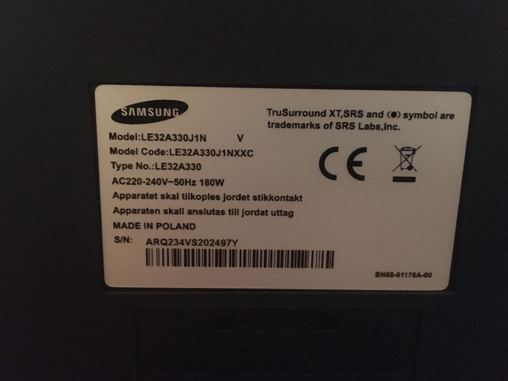 Telewizor LCD 32 cale Samsung + dekoder cyfrowy