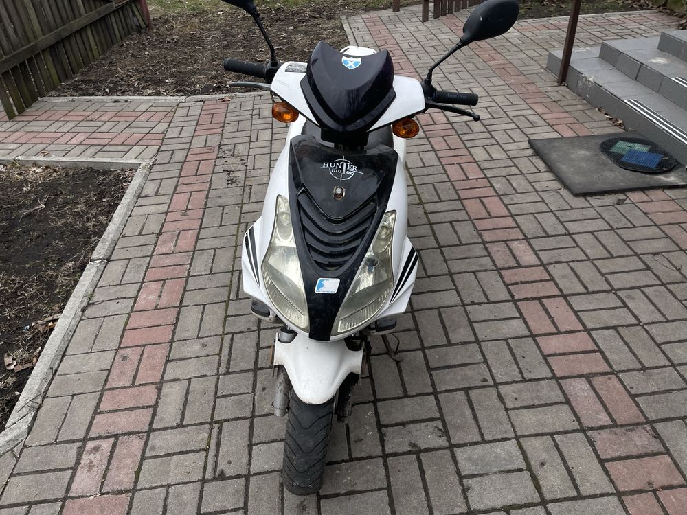 Продам скутер 150 кубов