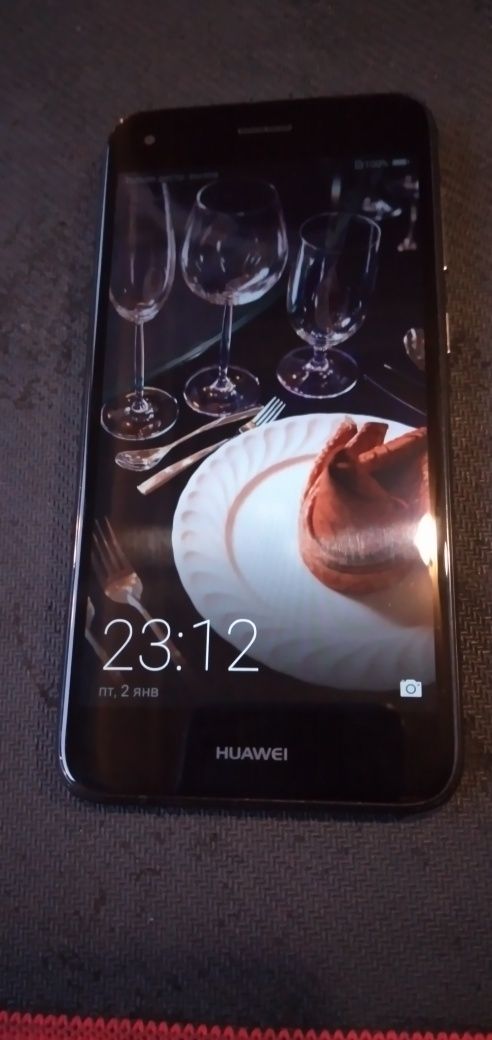 Продам HUAWEI p9 lite mini.