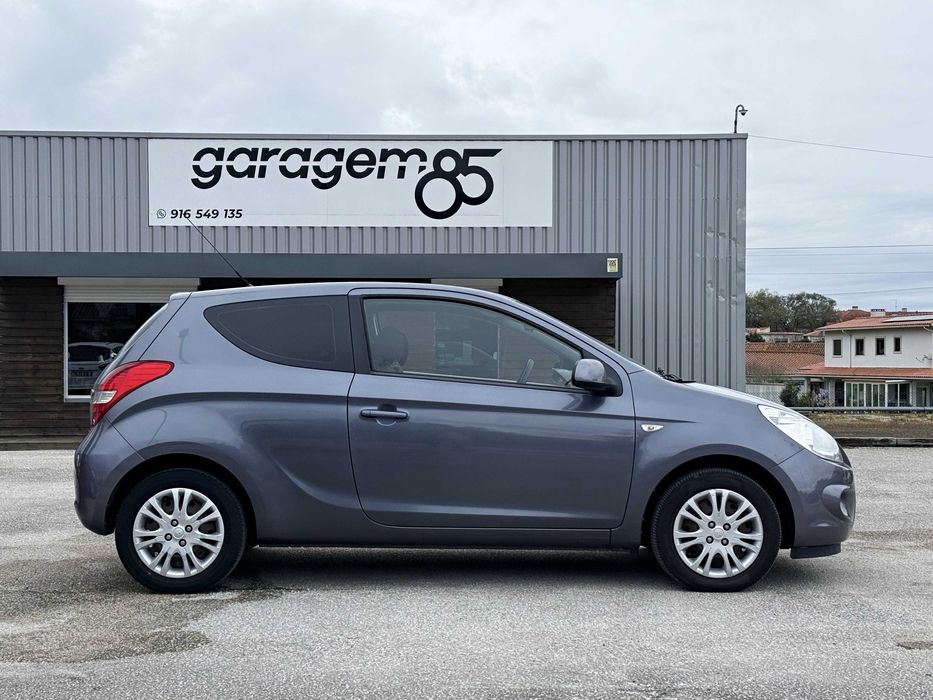 Hyundai i20 1.4 CRDi van (iva dedutível)