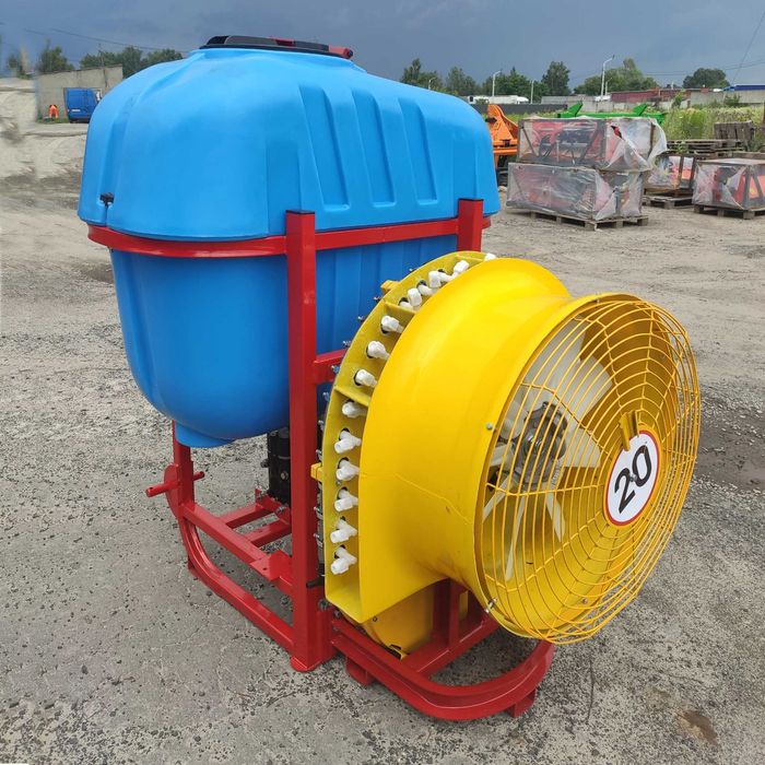 Оприскувач навісний садовый вентиляторный 400л опрыскиватель