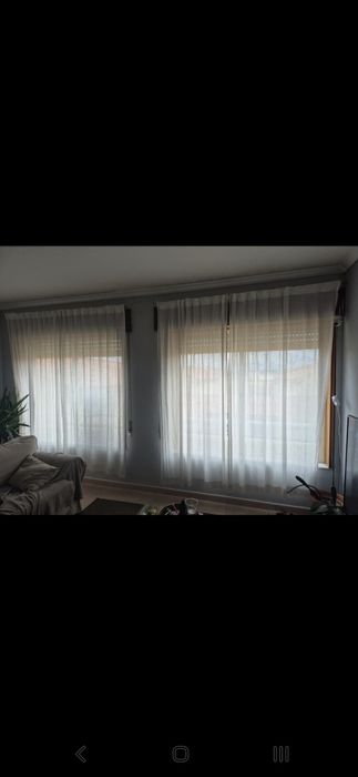 Conjunto de cortinas em linho