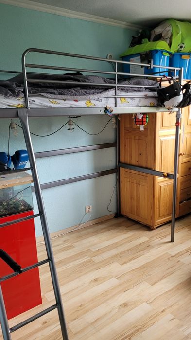 Ikea Svarta łóżko piętrowe 90x200 
Rama łóżka na antresoli, srebrny, 9