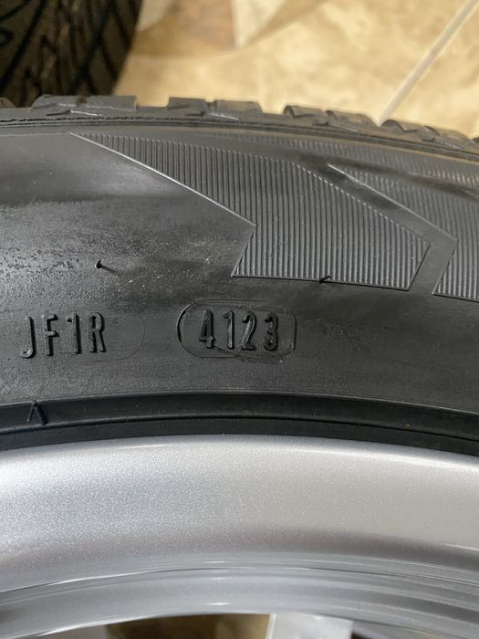 Диски AUDI Q7 R20 ,  5/112 , ET33 , E-9.0J*20H2 , 4M0 601 025 AD