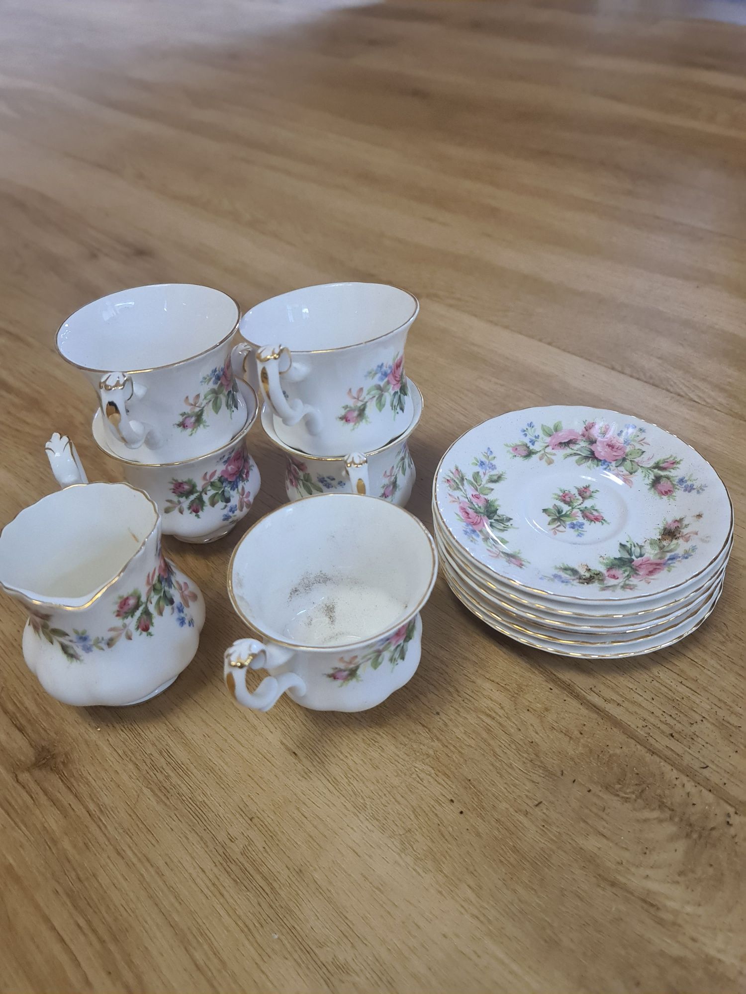 Zestawy do kawy porcelana