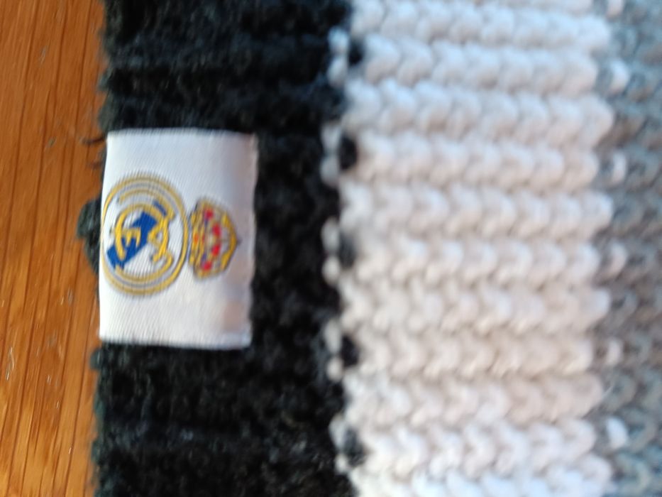 Gorro oficial Real Madrid novo