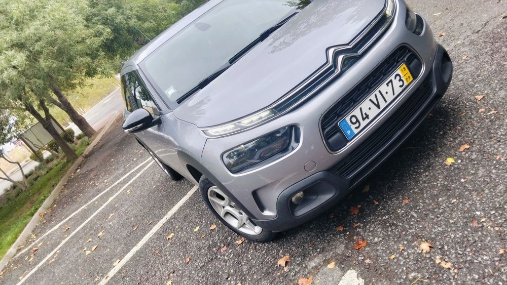 Citroën C4 Cactus 2018 com motor 1.6 a diesel