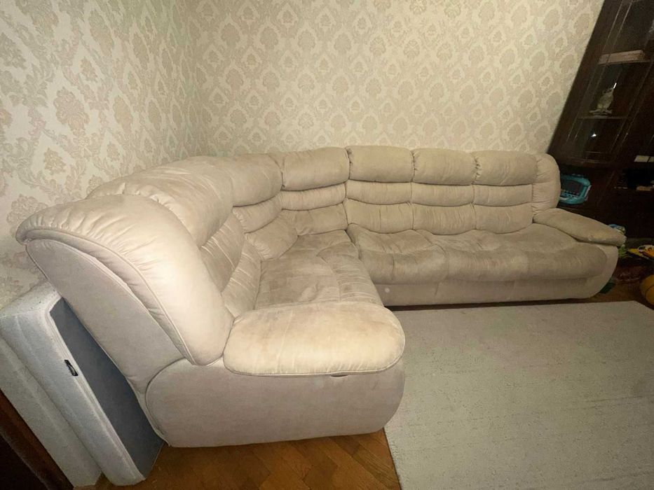 Диван розкладний з реклайнером