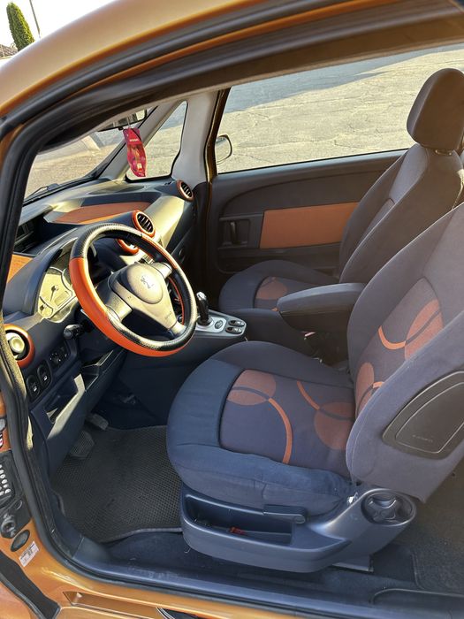 ПРОДАМ Peugeot 1007