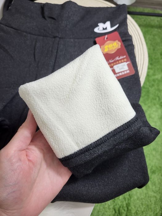 Якісні лосини в рубчик на білому флісі, лосіни термо теплі зимові