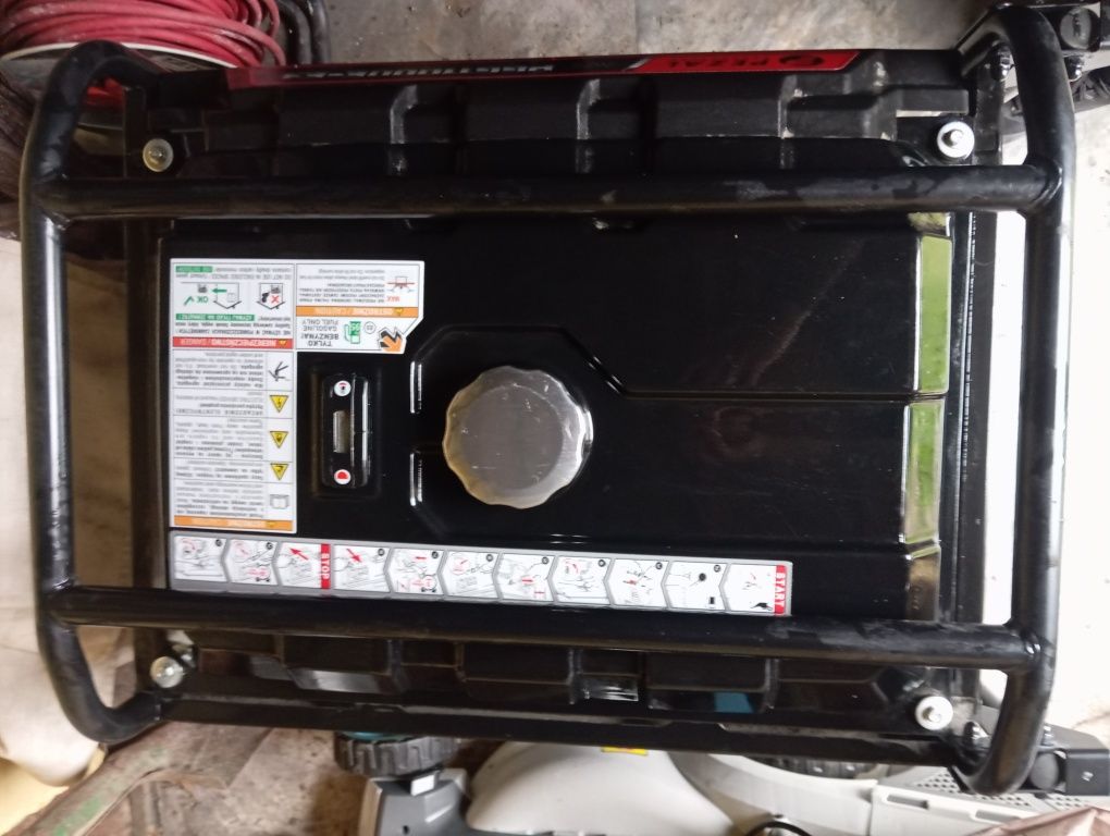 Agregat PEZAL PGG11000E-E3 10000