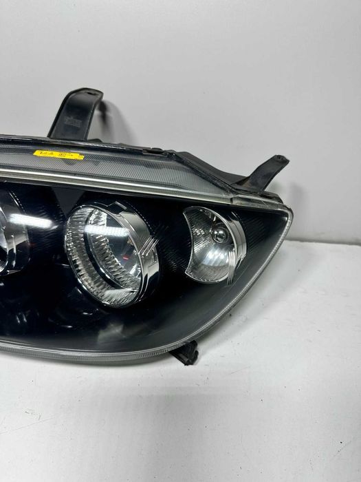 Mazda 2 lift lampy kompletne lewa + prawa cana za 2 st