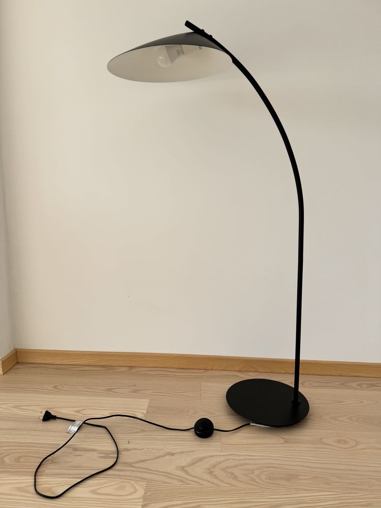 Lampa podlogowa GoodHome Bindarri 1-punktowa czarna