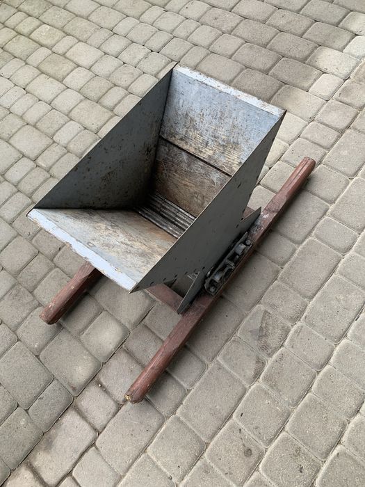 Млинок для винограду